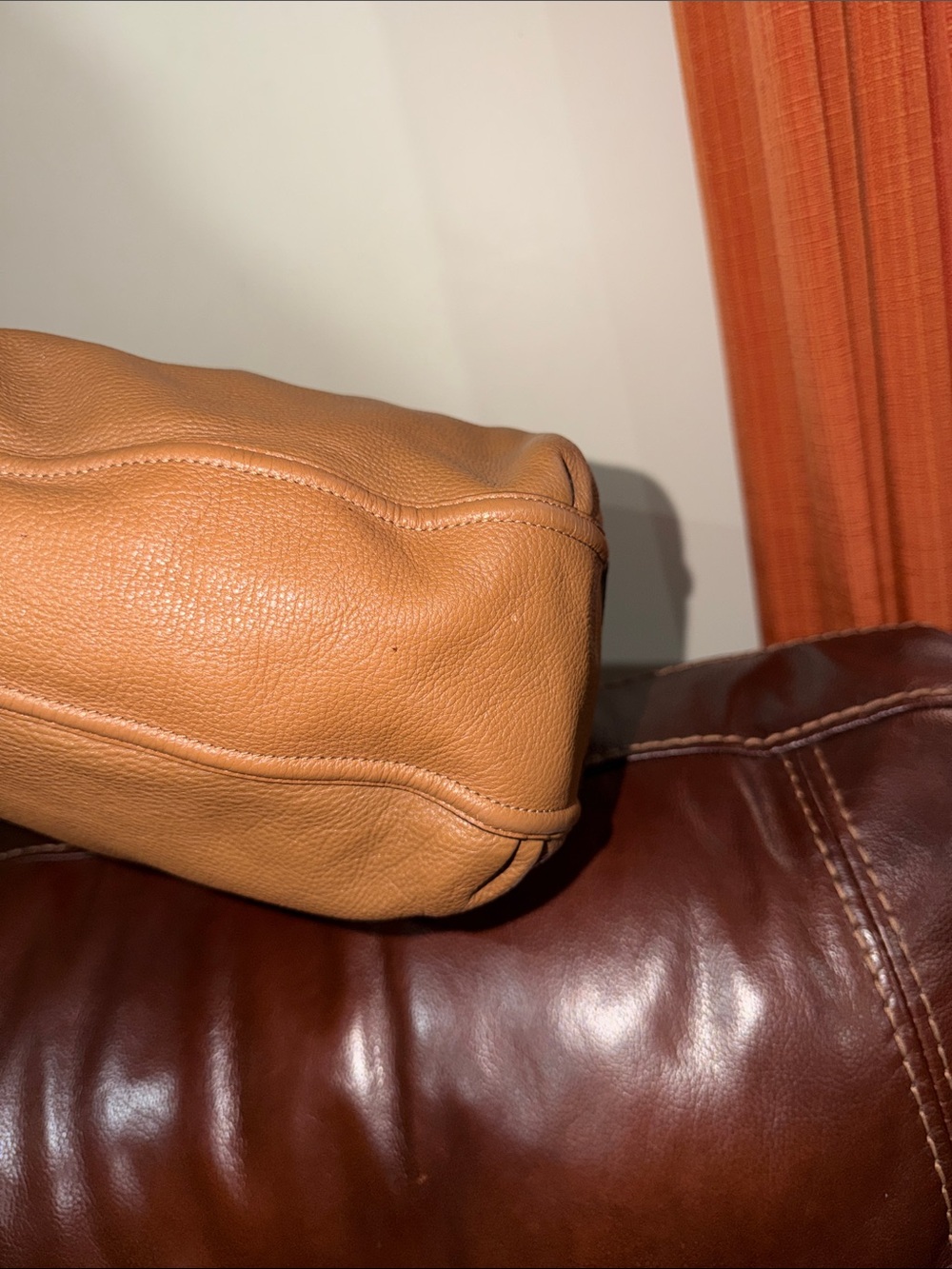 ‼️Coach Avery Leather Hobo Shoulder Bag - Picture 6 of 13
